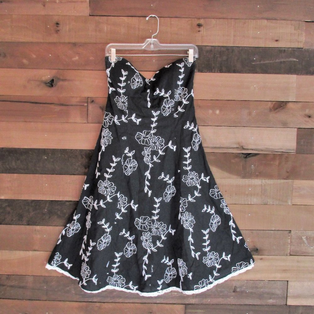 Strapless Floral Embroidered Dress